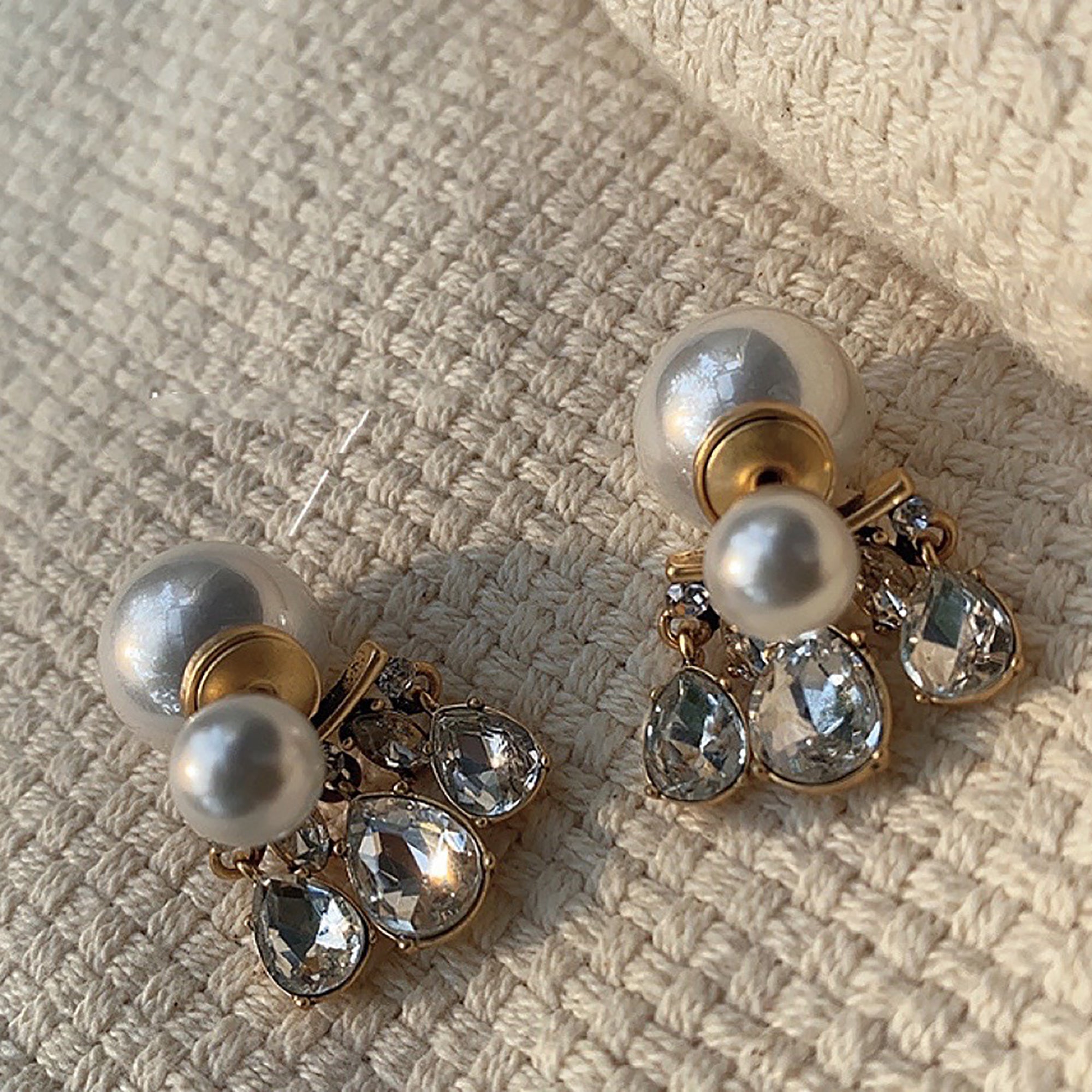 18K Gold Plated Pearl w/ CZ Double Side Earrings Gift wedding influencer styling KOL / Youtuber / Celebrity / Fashion Icon picked