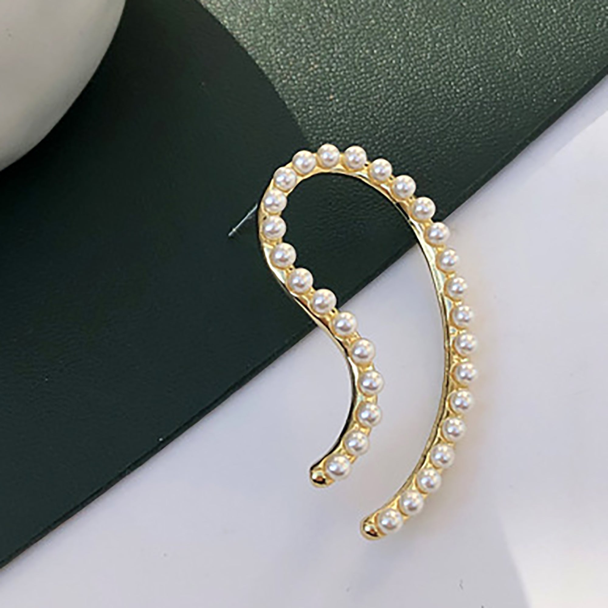 Gold Plated w/ Pearl Ear Cuff Designer Earrings Valentine Day Gift birthday party anniversary