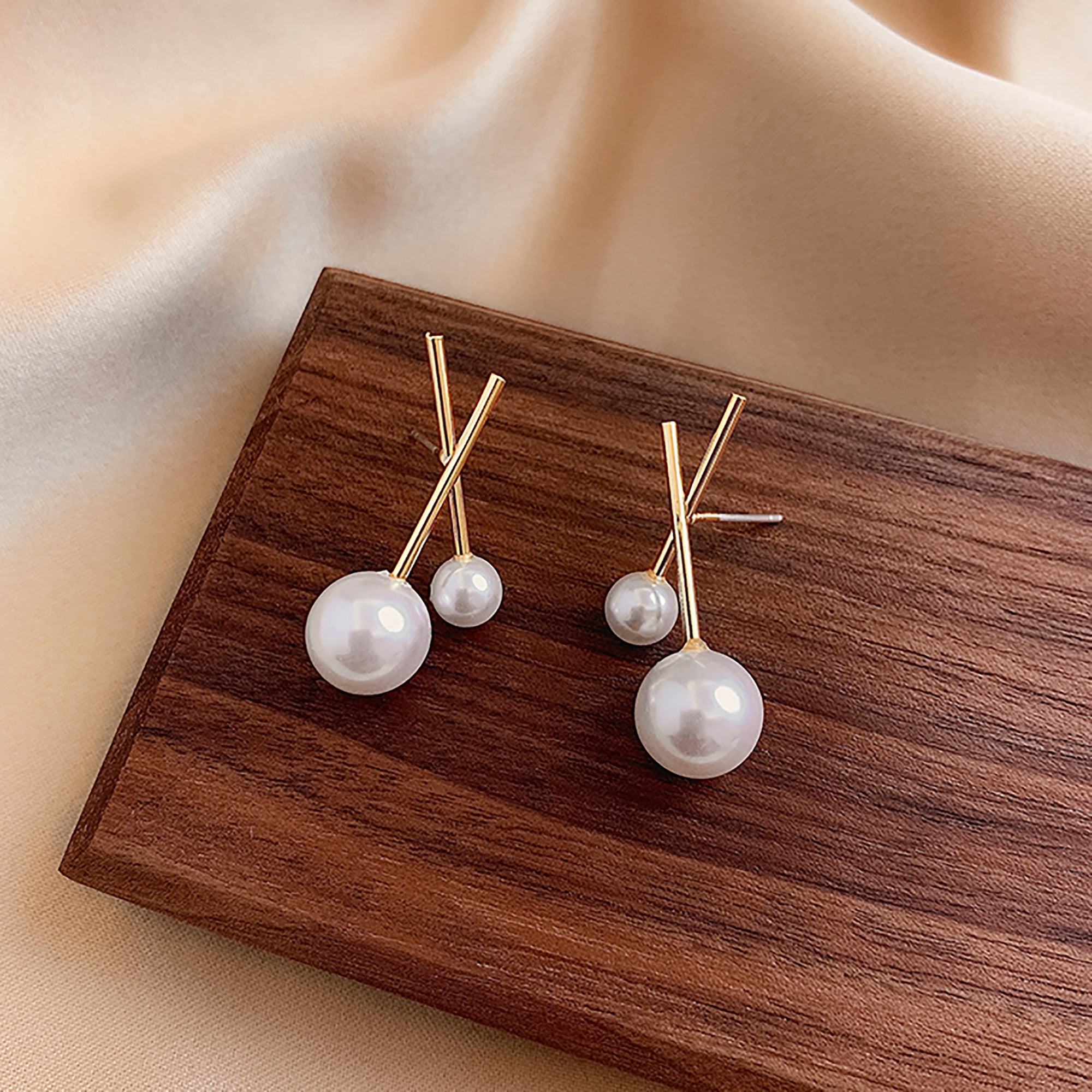 18K Gold Plated w/ Pearl Stud Earrings Valentine Day Gift Valentine Day Gift birthday party anniversary