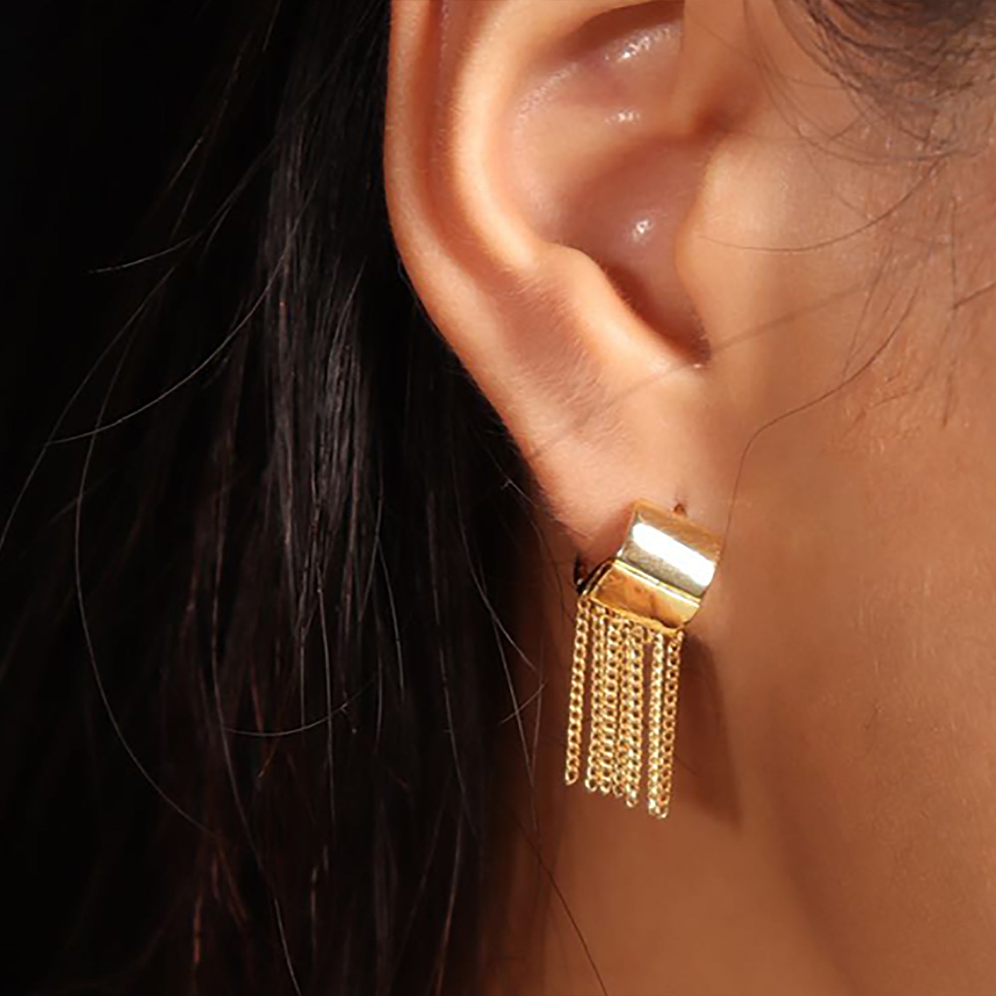 Gold Plated Hoop w/ tassel Earrings Gift wedding influencer styling KOL / Youtuber / Celebrity / Fashion Icon