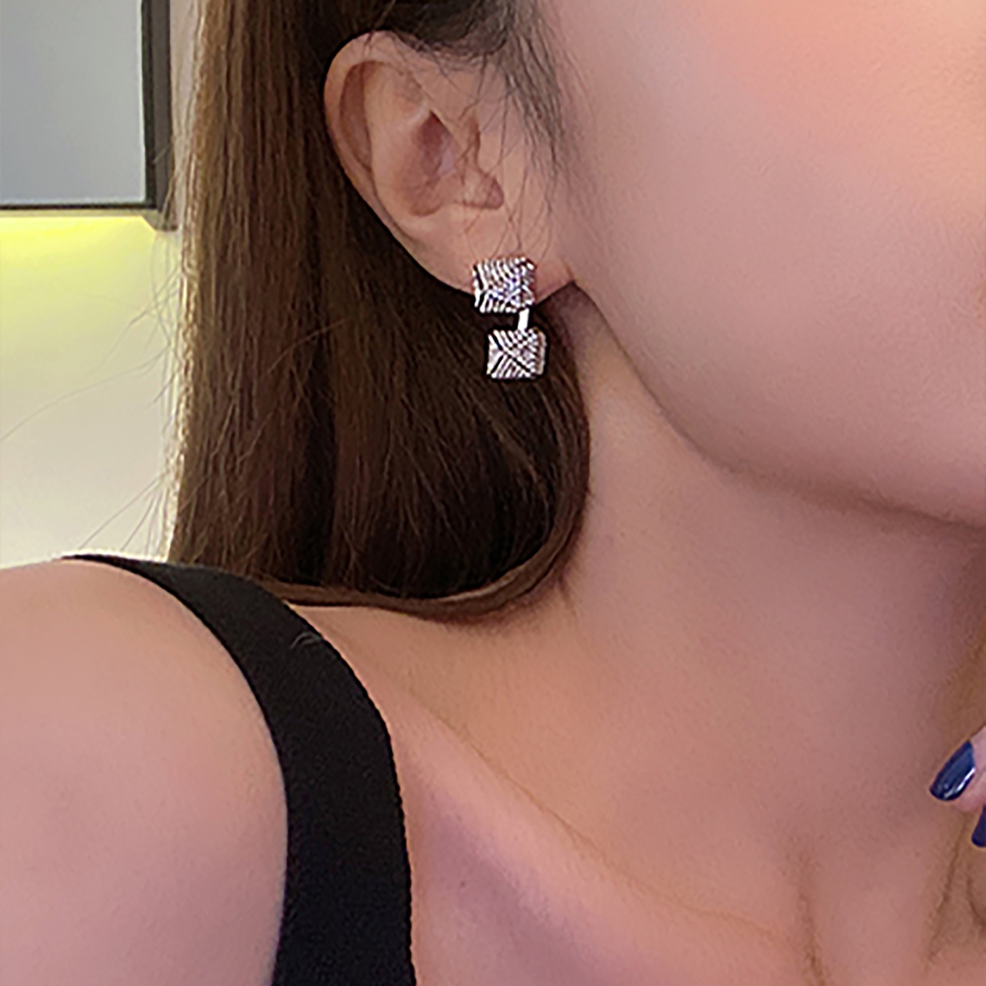White Gold Plated w/ CZ Spike Dangle Stud Earrings Valentine Day Gift Mother's Day wedding fashion show Active