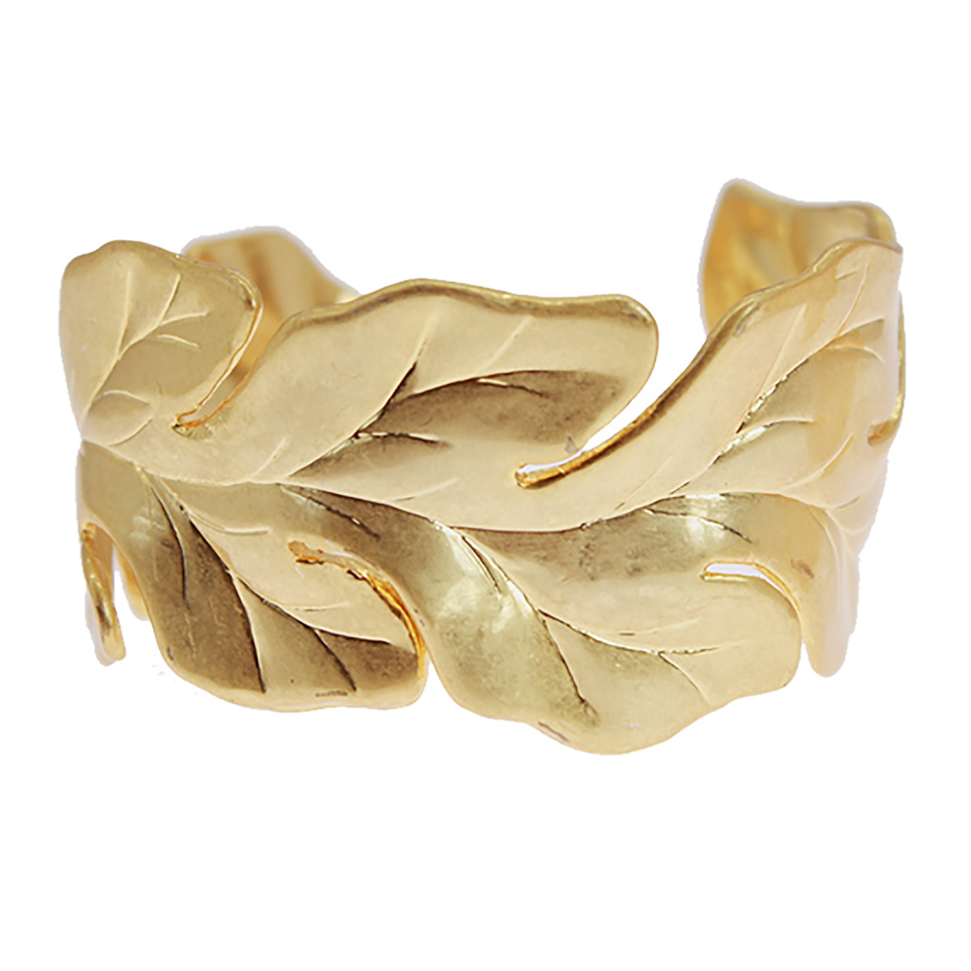 Zuri Gold Bracelet | Shimmering Bracelet Design | CaratLane